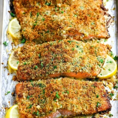 Crispy garlic parmesan salmon served with a side of vegetables